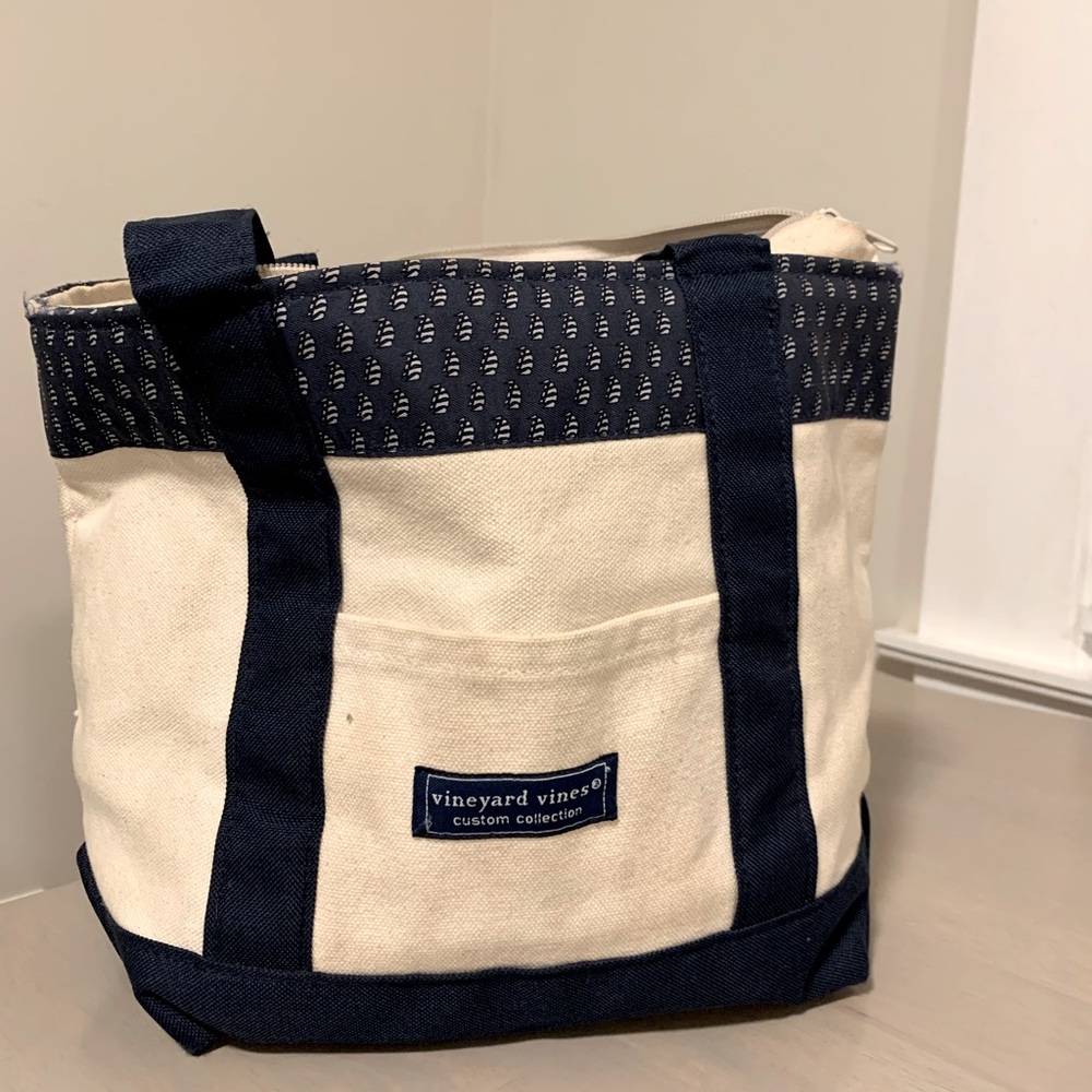 Vineyard Vines small tote bag/purse